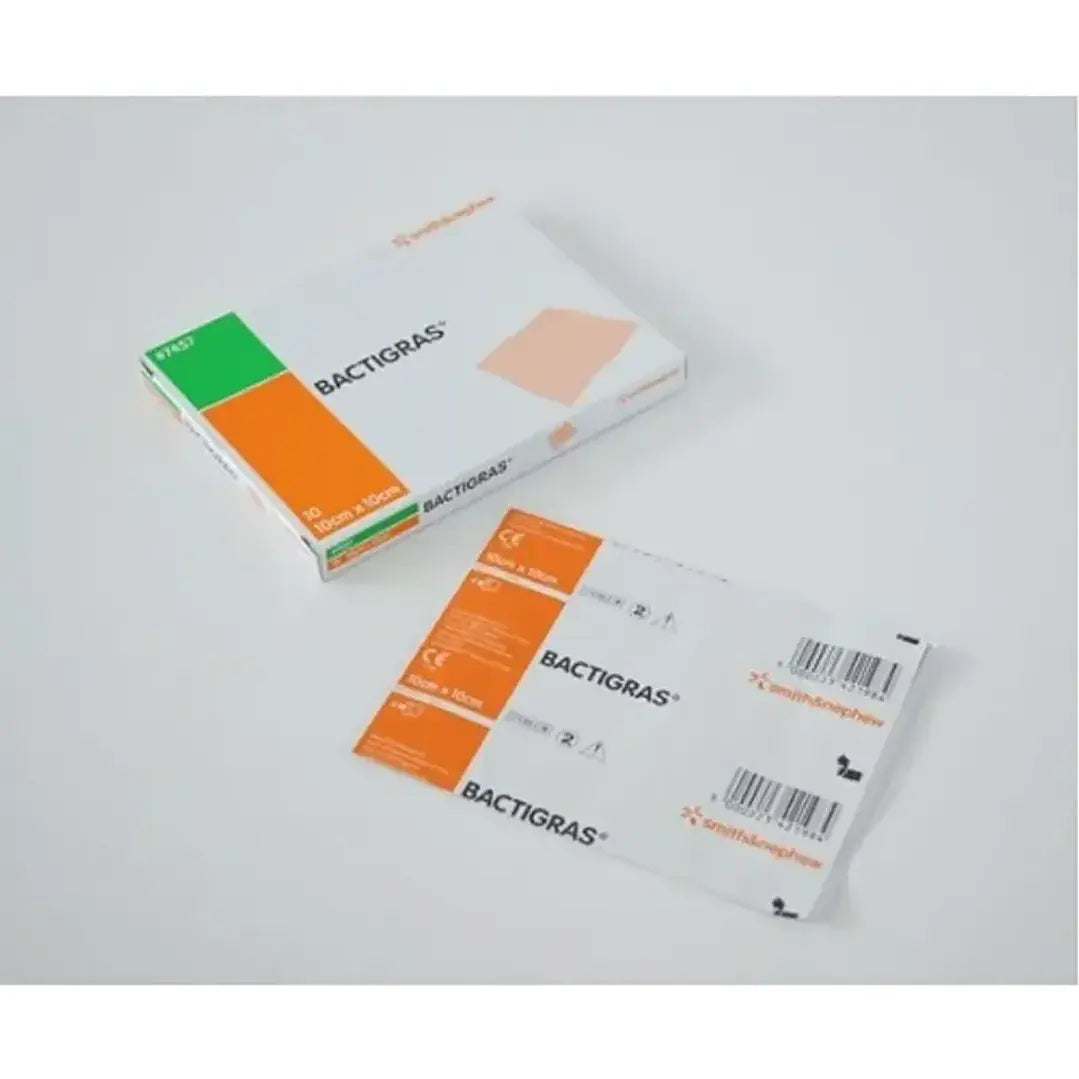 Apósito Gasa Parafinada + Clorhexidina Bactigras 10x10 cm — Smith & Nephew (Ref. 7457) 2