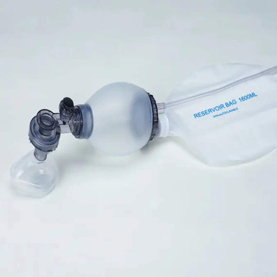 Resucitador Manual Ambu Mayor Capacidad Con Cánulas Edades 14