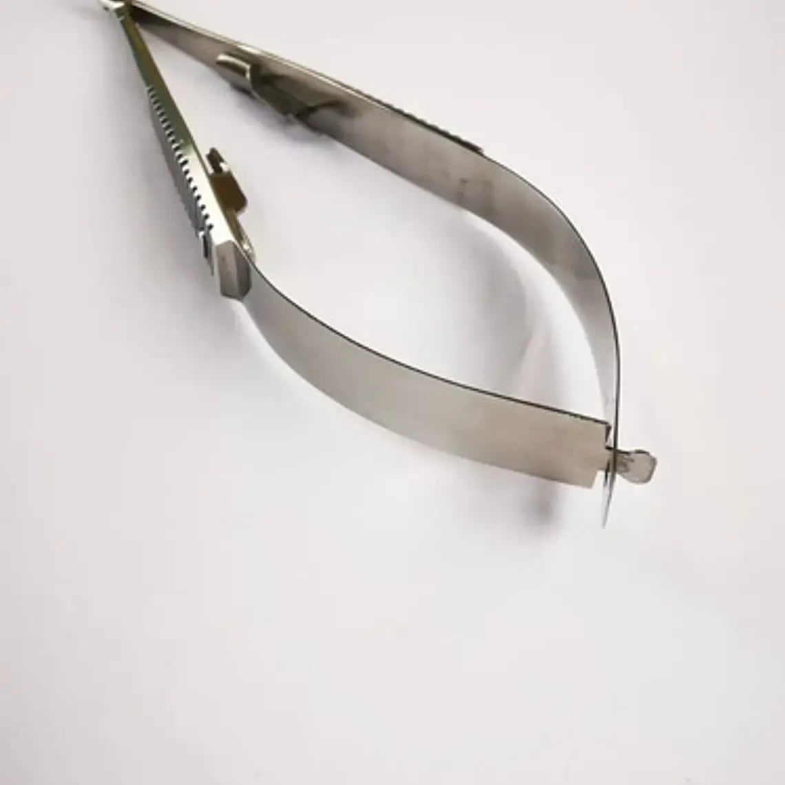 Pinza Castroviejo 14cm Cirugía Simportas Santiago 13