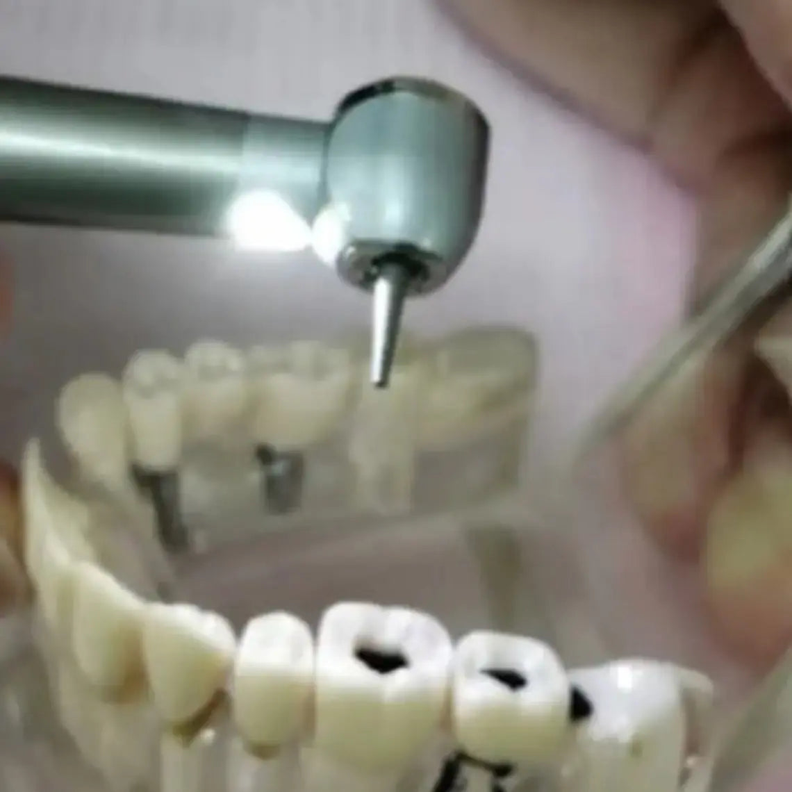 Turbina Dental Led Midwest + 10 Fresas Regalo Santiago 2