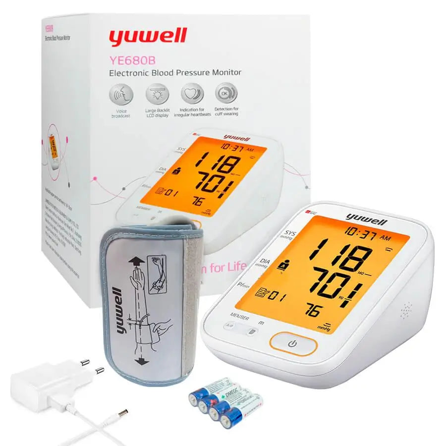 Toma-Presion-Digital-con-Voz-Yuwell-YE680B-TopMedic-3_1