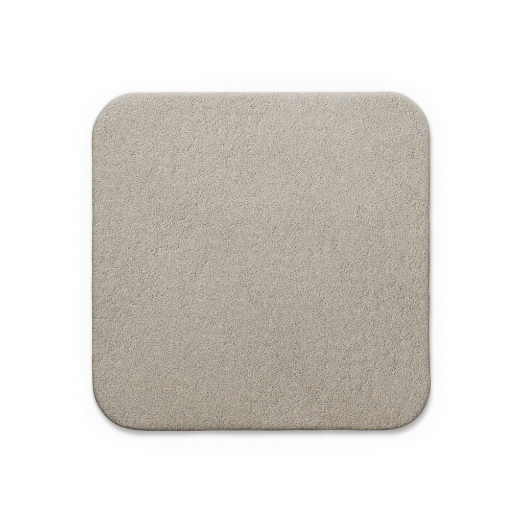 Caja de Mepilex Ag, apósito de espuma antimicrobiano con plata para heridas de bajo a moderado exudado.