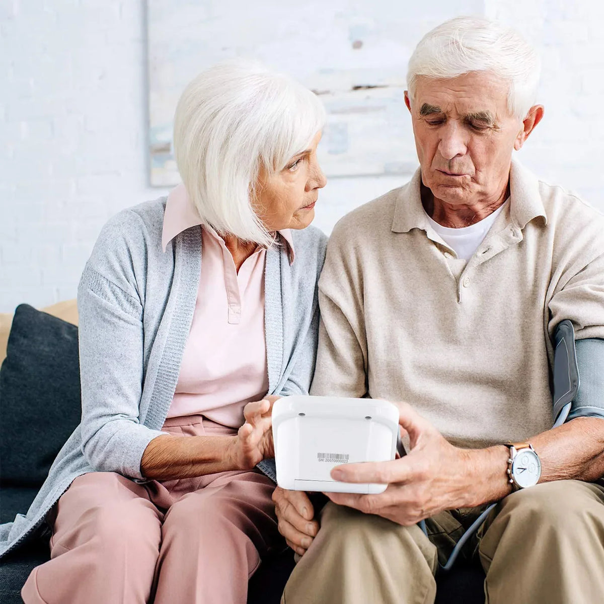 Monitor Signos Vitales Adulto Contec 08A con Oxímetro y Pedestal - TOPMEDIC
