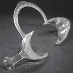 Retractor con Aletas Clear | Saga