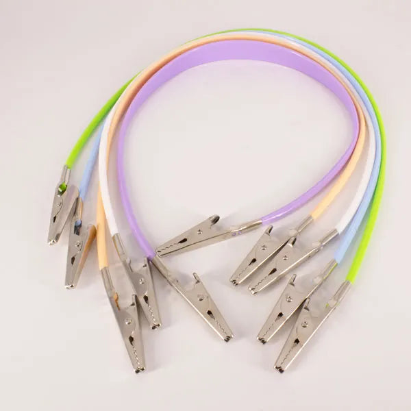 Porta Pechera Siliconada Bib clip Cotisen